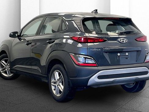 Used 2022 Hyundai Kona SE image 8