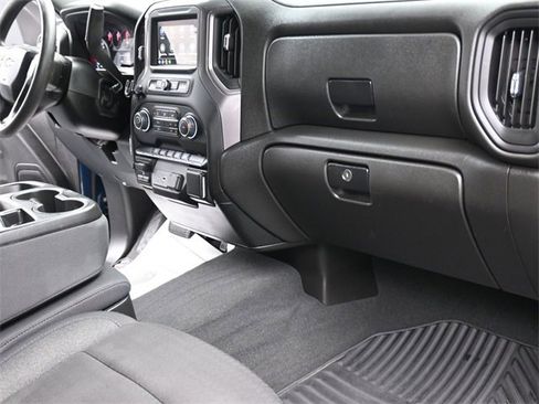 Used 2024 Chevrolet Silverado 2500 Custom w/ Custom Convenience Package image 28