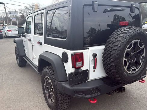 Used 2014 Jeep Wrangler Unlimited Rubicon AWD/4WD image 7
