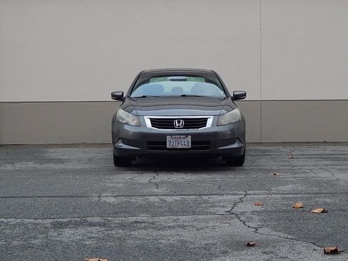 Used 2010 Honda Accord EX-L image 8