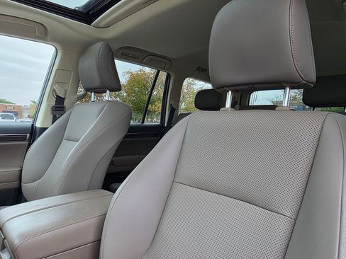 Used 2022 Lexus GX 460 Premium image 13