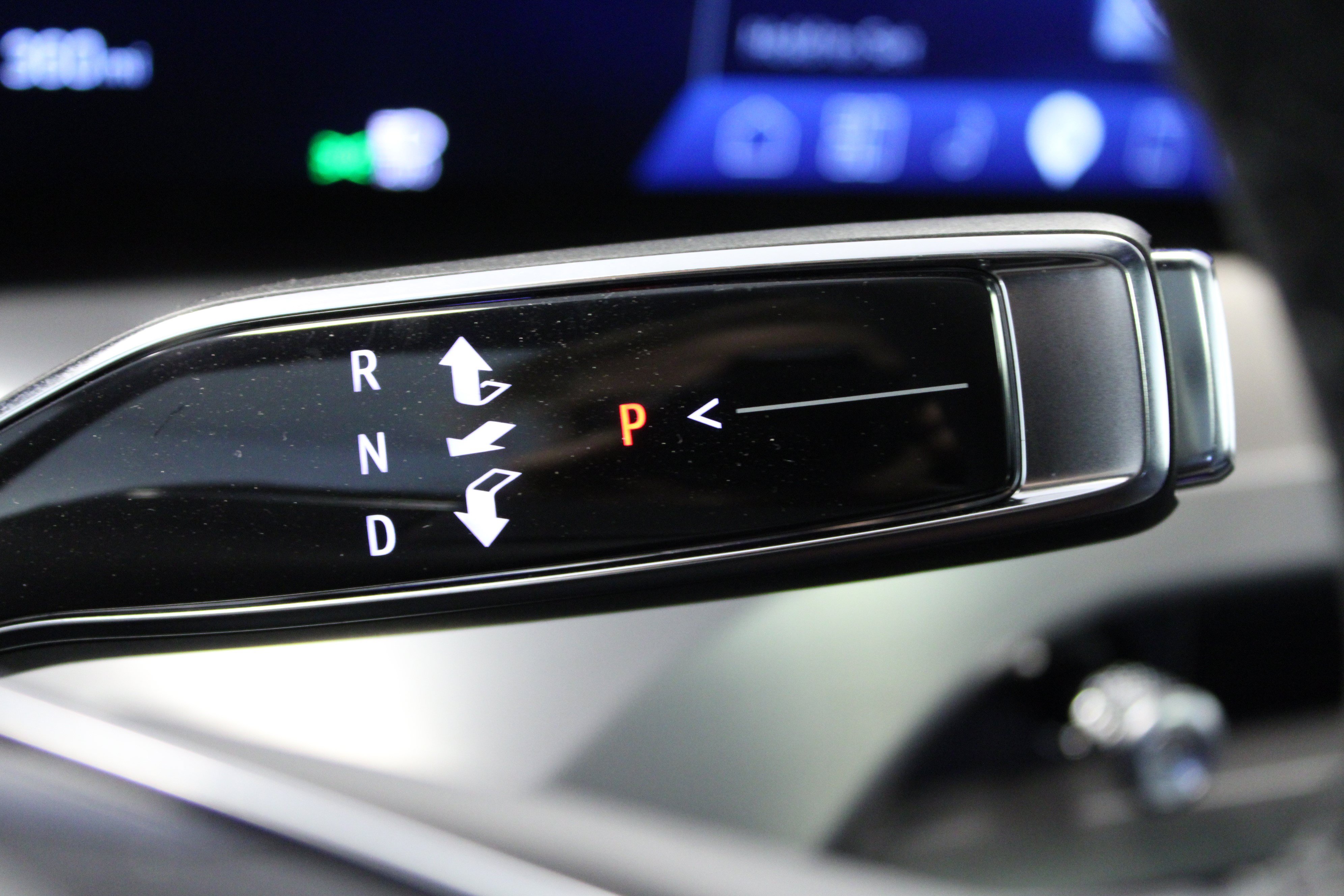 Used 2026 Cadillac Vistiq Premium Luxury AWD/4WD image 25