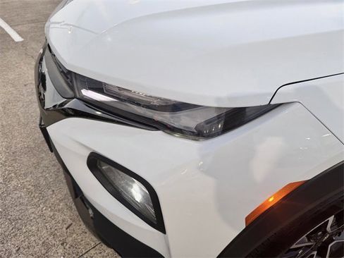 Used 2022 Chevrolet TrailBlazer ACTIV w/ Sun and Liftgate Package image 10