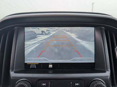 Used 2019 Chevrolet Colorado LT image 14