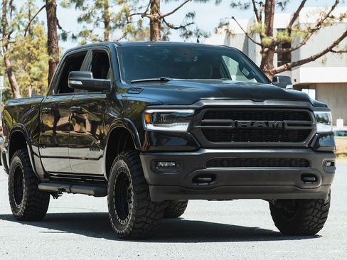 Used 2022 RAM 1500 Big Horn w/ Built-to-serve Edition image 6