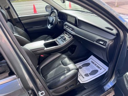 Used 2022 Hyundai Palisade SEL w/ Premium Package image 30