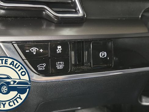 Used 2023 Kia Sportage EX w/ EX Premium Package image 22