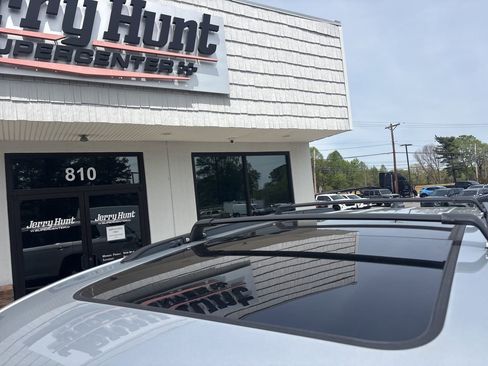 Used 2021 Jeep Grand Cherokee L Limited image 12