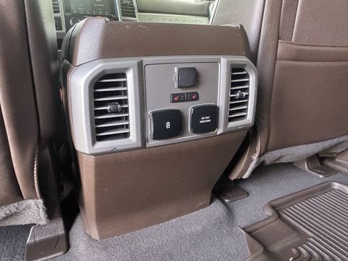Used 2019 Ford F250 King Ranch w/ King Ranch Ultimate Package AWD/4WD image 23