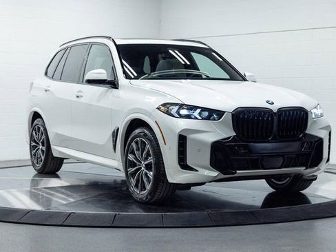 New 2026 BMW X5 xDrive40i w/ M Sport Package image 5