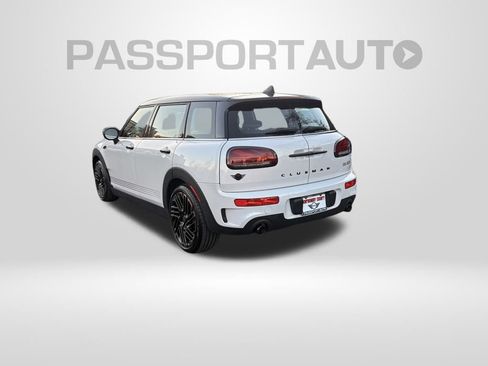 Used 2024 MINI Cooper Clubman S image 8