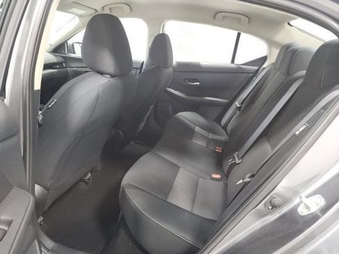Used 2023 Nissan Sentra SV FWD image 14