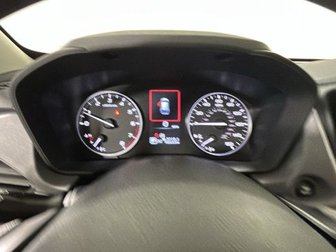 Used 2024 Subaru Crosstrek 2.0i Premium AWD/4WD image 22