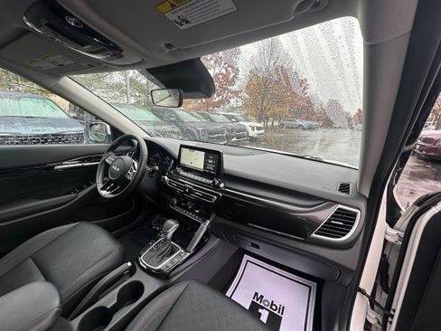 Used 2023 Kia Seltos EX image 24