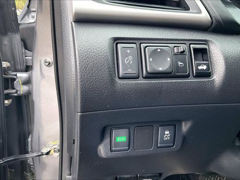 Used 2019 Nissan Sentra SV image 31