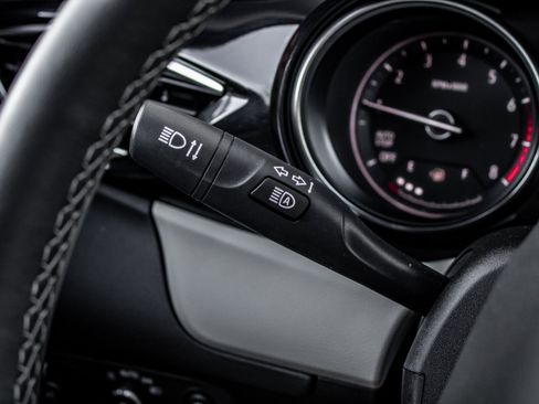 Used 2023 Buick Encore GX Select image 24