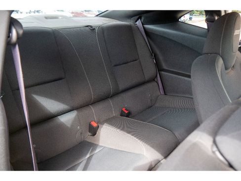 Used 2010 Chevrolet Camaro SS RWD image 17
