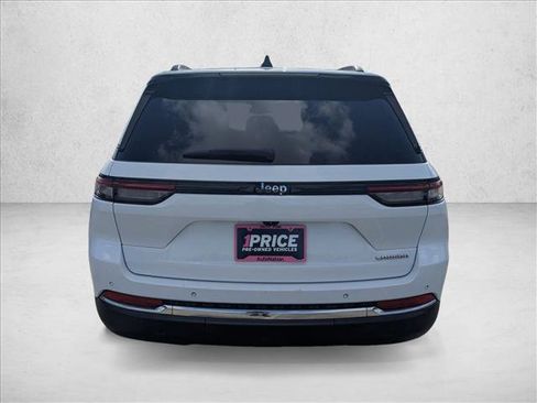 Used 2023 Jeep Grand Cherokee Laredo X RWD image 6