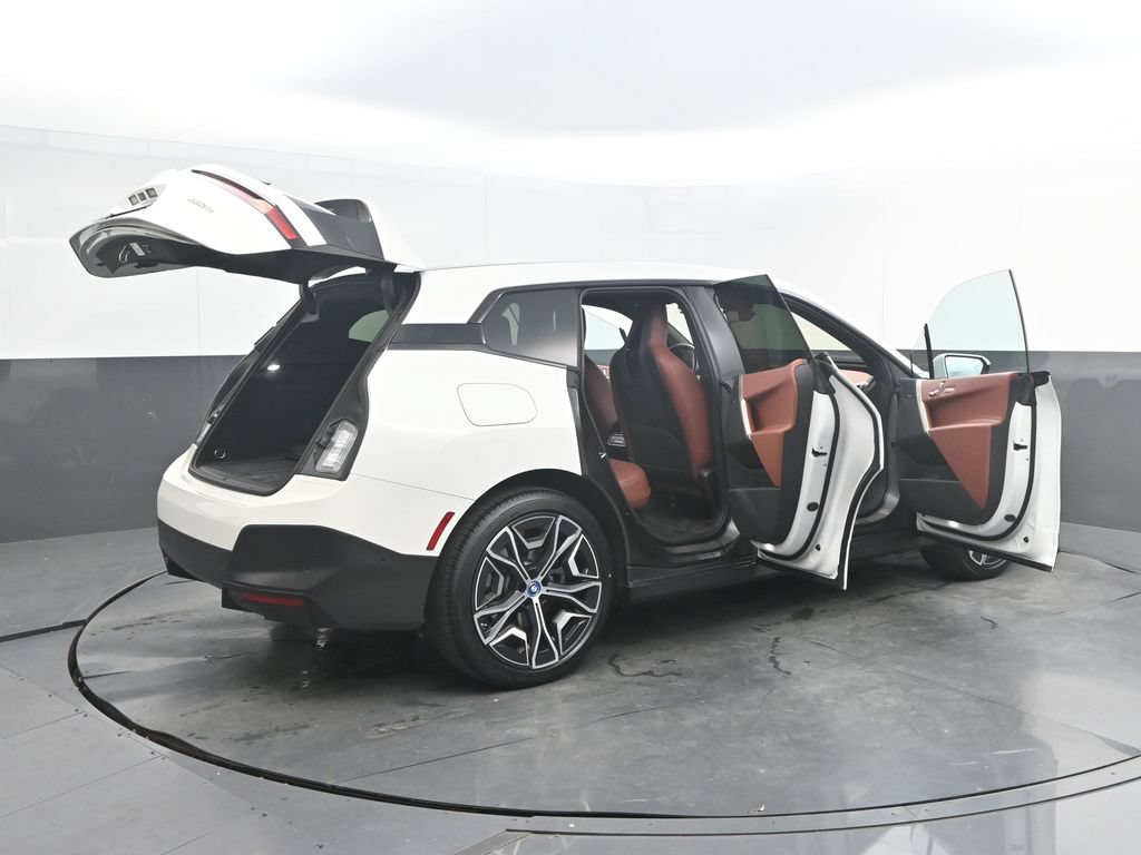 Certified 2024 BMW iX xDrive50 w/ Premium Package AWD/4WD image 49
