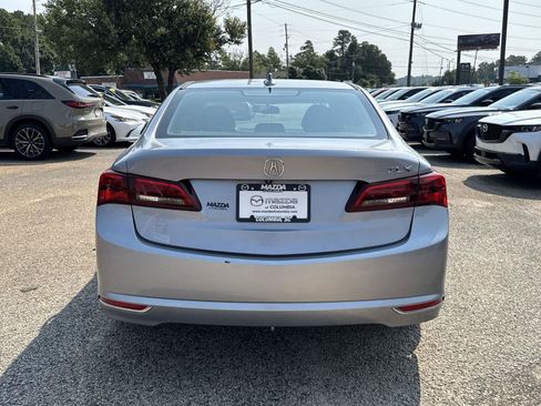 Used 2016 Acura TLX FWD image 12