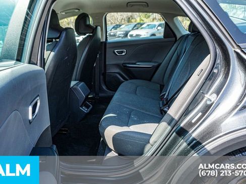 Used 2025 Kia K4 LXS image 21