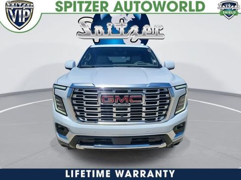 New 2026 GMC Yukon Denali w/ Sun & Power Step Package AWD/4WD image 3