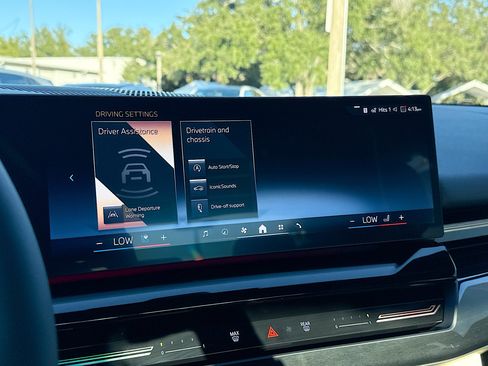 New 2026 BMW 530i w/ Executive Package image 31