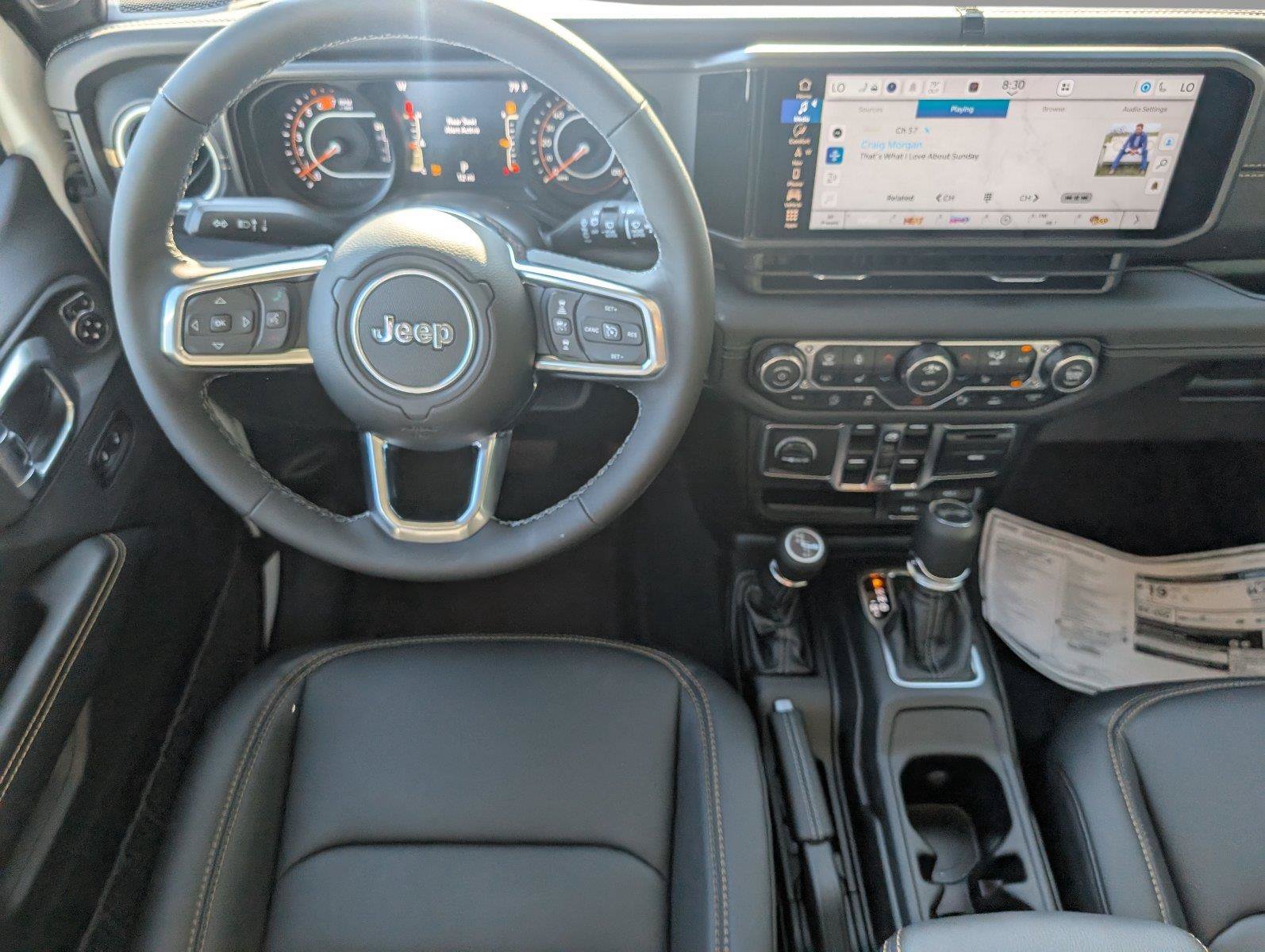 New 2027 Jeep Wrangler Unlimited Sahara AWD/4WD image 31