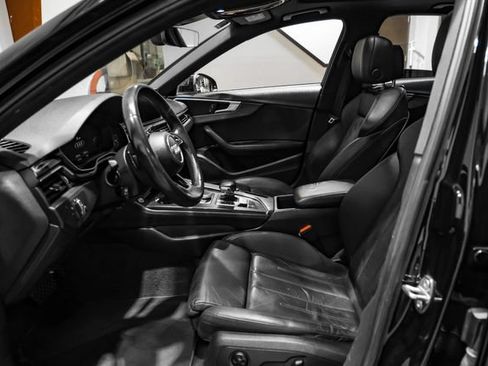 Used 2019 Audi A4 2.0T Premium Plus w/ Premium Plus Package FWD image 4