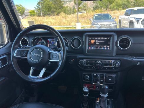 Used 2020 Jeep Wrangler Unlimited Rubicon w/ Quick Order Package 28Y Recon AWD/4WD image 21