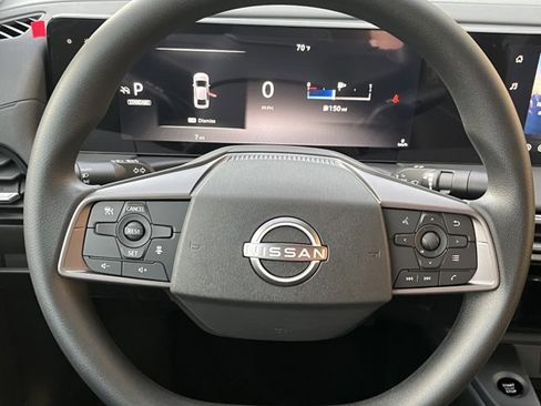 New 2026 Nissan Sentra SV w/ Floor Mat Package FWD image 18