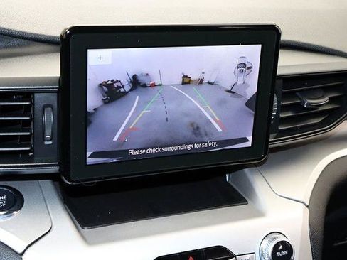 Certified 2022 Ford Explorer XLT AWD/4WD image 19
