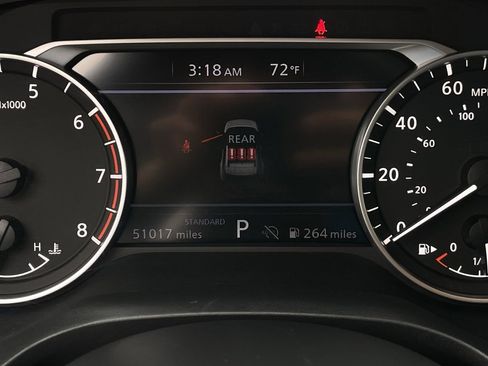 Used 2024 Nissan Rogue S image 15