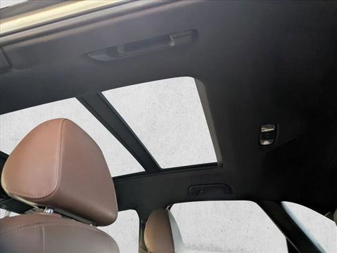 Used 2018 Audi Q3 2.0T Premium Plus w/ Premium Plus Package image 19