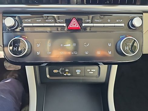 New 2026 Hyundai Tucson Limited image 19