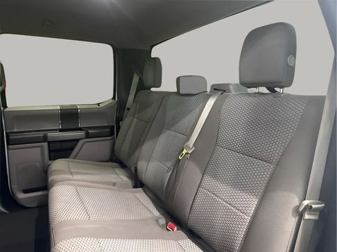 Used 2017 Ford F250 XLT w/ XLT Value Package AWD/4WD image 11