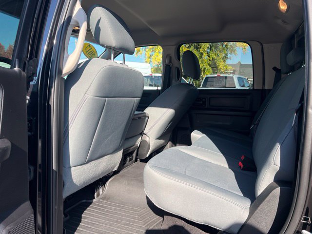 Used 2017 RAM 2500 Tradesman w/ Chrome Appearance Group AWD/4WD image 16