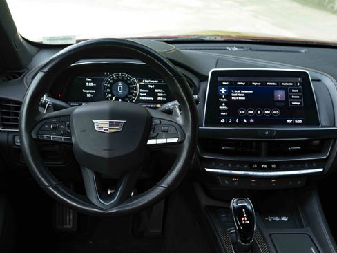 Used 2024 Cadillac CT5 Sport RWD image 19
