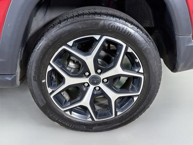 Used 2025 Jeep Compass Limited AWD/4WD image 28