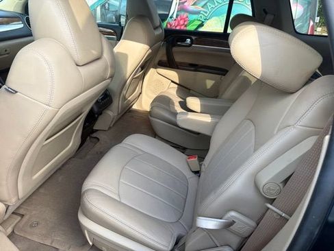 Used 2012 Buick Enclave Leather FWD image 7