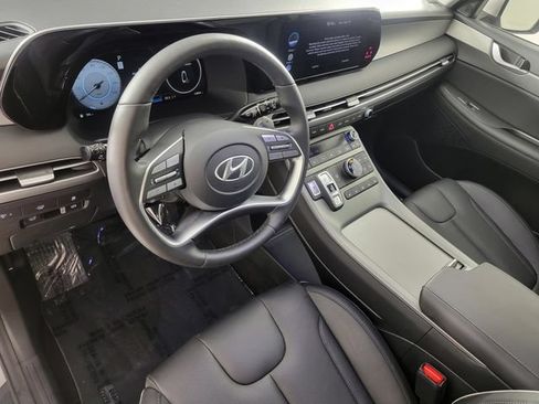 Used 2025 Hyundai Palisade SEL AWD/4WD image 12