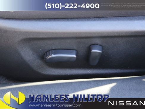 Used 2024 Nissan Altima 2.5 SV image 13