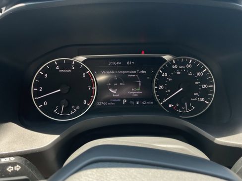 Used 2025 Nissan Rogue SV FWD image 27