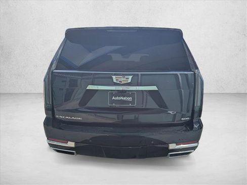 New 2026 Cadillac Escalade Luxury w/ LPO, Floor Liner Package image 9