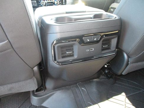 New 2026 Chevrolet Silverado 1500 ZR2 image 16