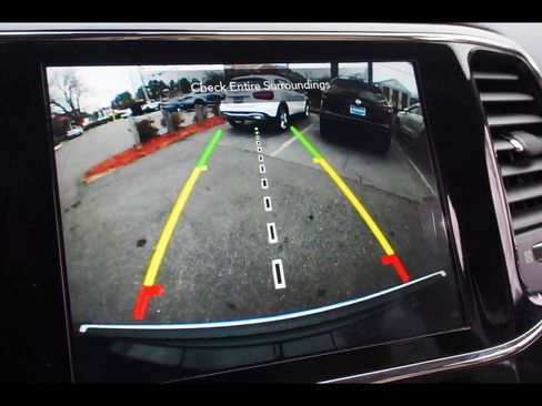 Used 2020 Jeep Grand Cherokee Limited w/ Premium Lighting Group image 33