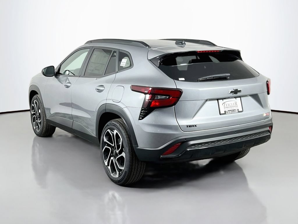 New 2026 Chevrolet Trax RS w/ Driver Confidence Package FWD image 7