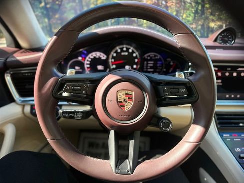 Used 2023 Porsche Panamera GTS image 50