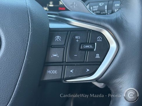 Used 2025 Lexus GX 550 AWD/4WD image 17