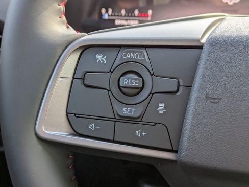 New 2026 Nissan Sentra SR w/ Floor Mat Package image 25